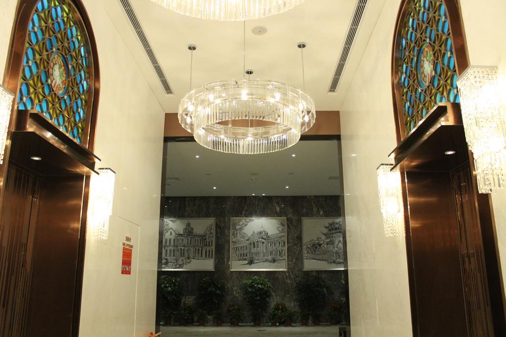 Gallery F Hotel Wuhan Zewnętrze zdjęcie