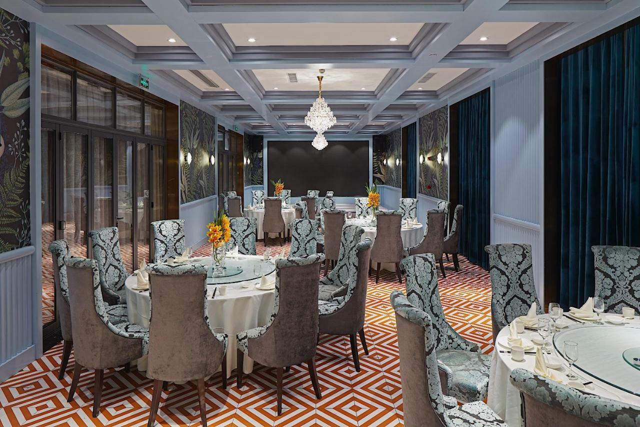 Gallery F Hotel Wuhan Zewnętrze zdjęcie