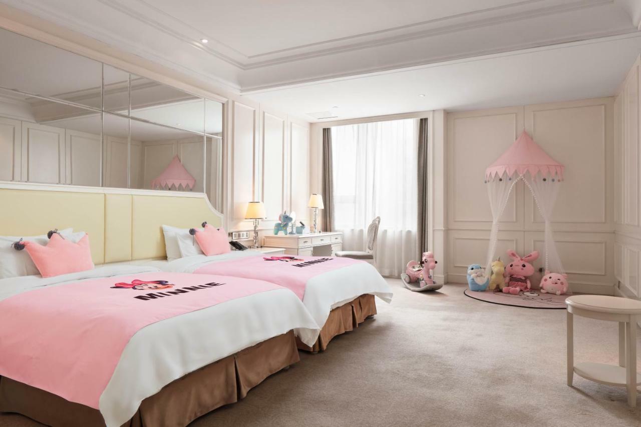 Gallery F Hotel Wuhan Zewnętrze zdjęcie